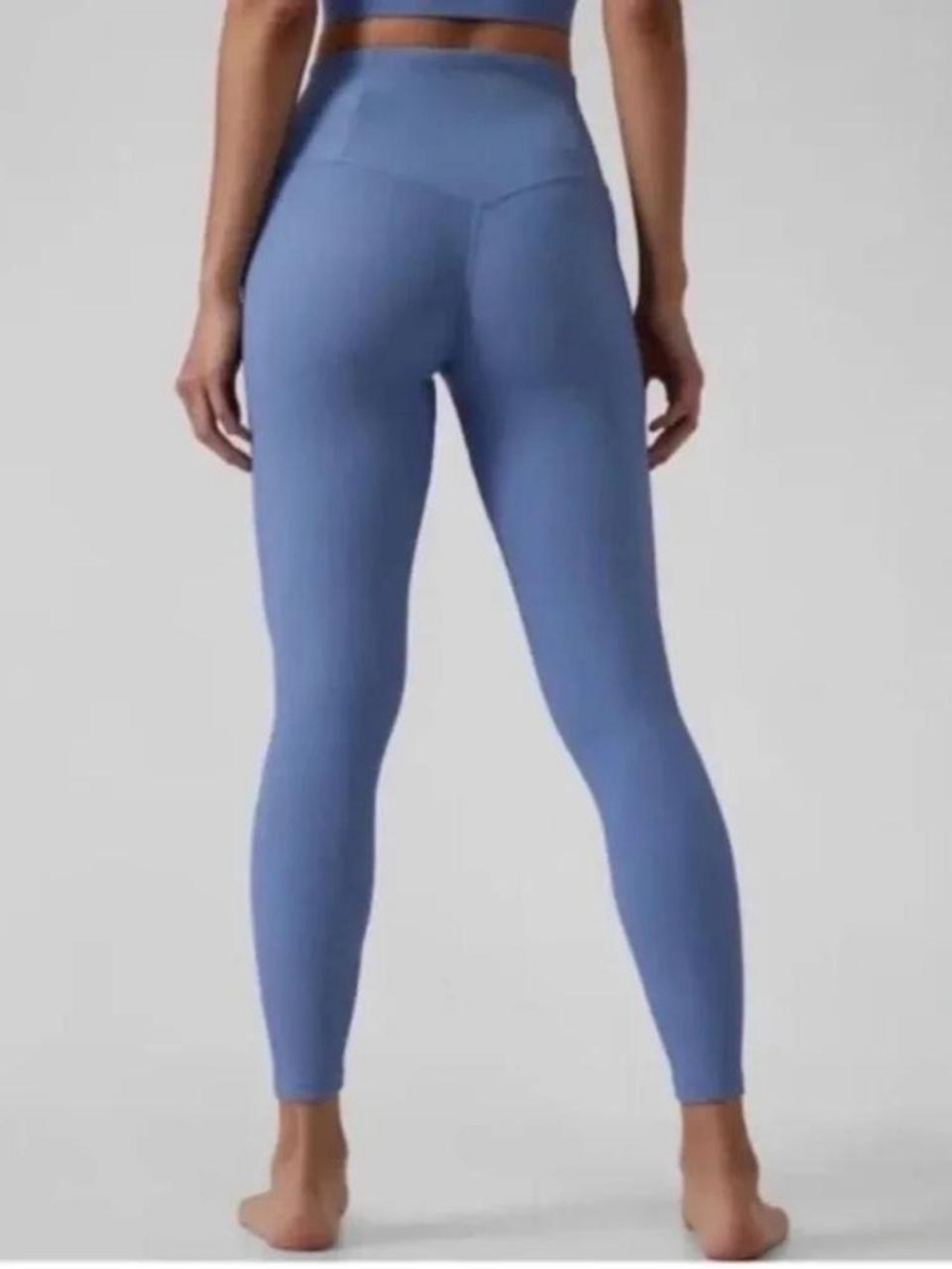 Athleta | Elation Rib Tight | Cottage Blue Periwinkle | Size S/T | Like New 💙